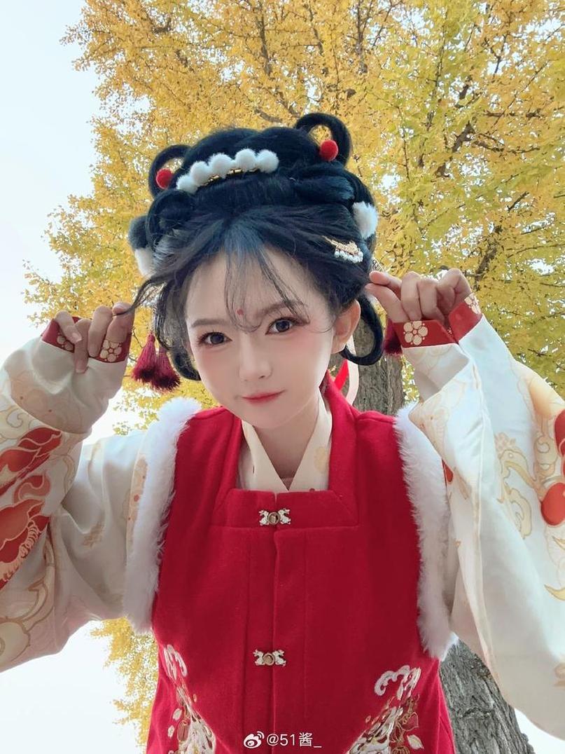 经典51酱ol衬衣作品：红色经典，流传千年。