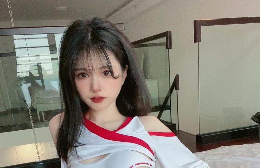 彩虹糖色系，尽在倦倦喵体操服精选照片中