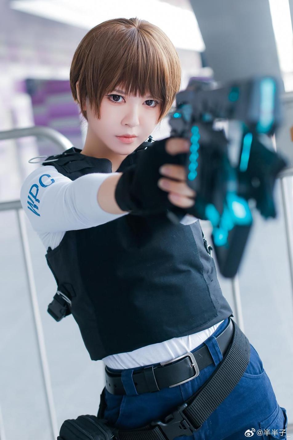 半半子明日香的最新作品：一场奇妙的cosplay之旅
