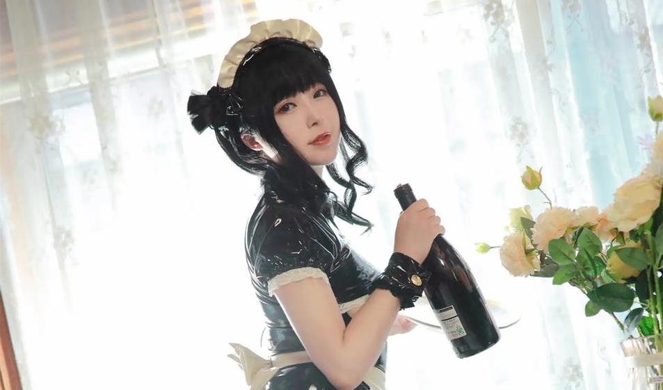 更新鲜！小容仔咕咕咕w–no.02最新cosplay照片曝光