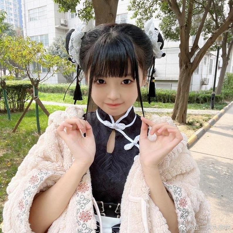 立体感十足的是一只九龄照片高清图包，让你爱不释手