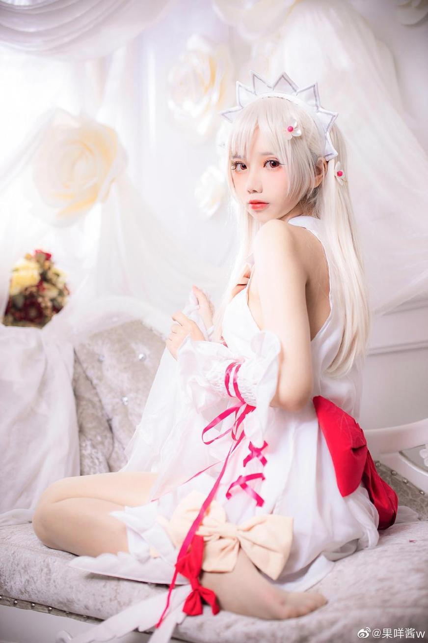 果咩酱春天w，摄影师本人出镜合集，感受cosplayer与摄影师的交流与互动。