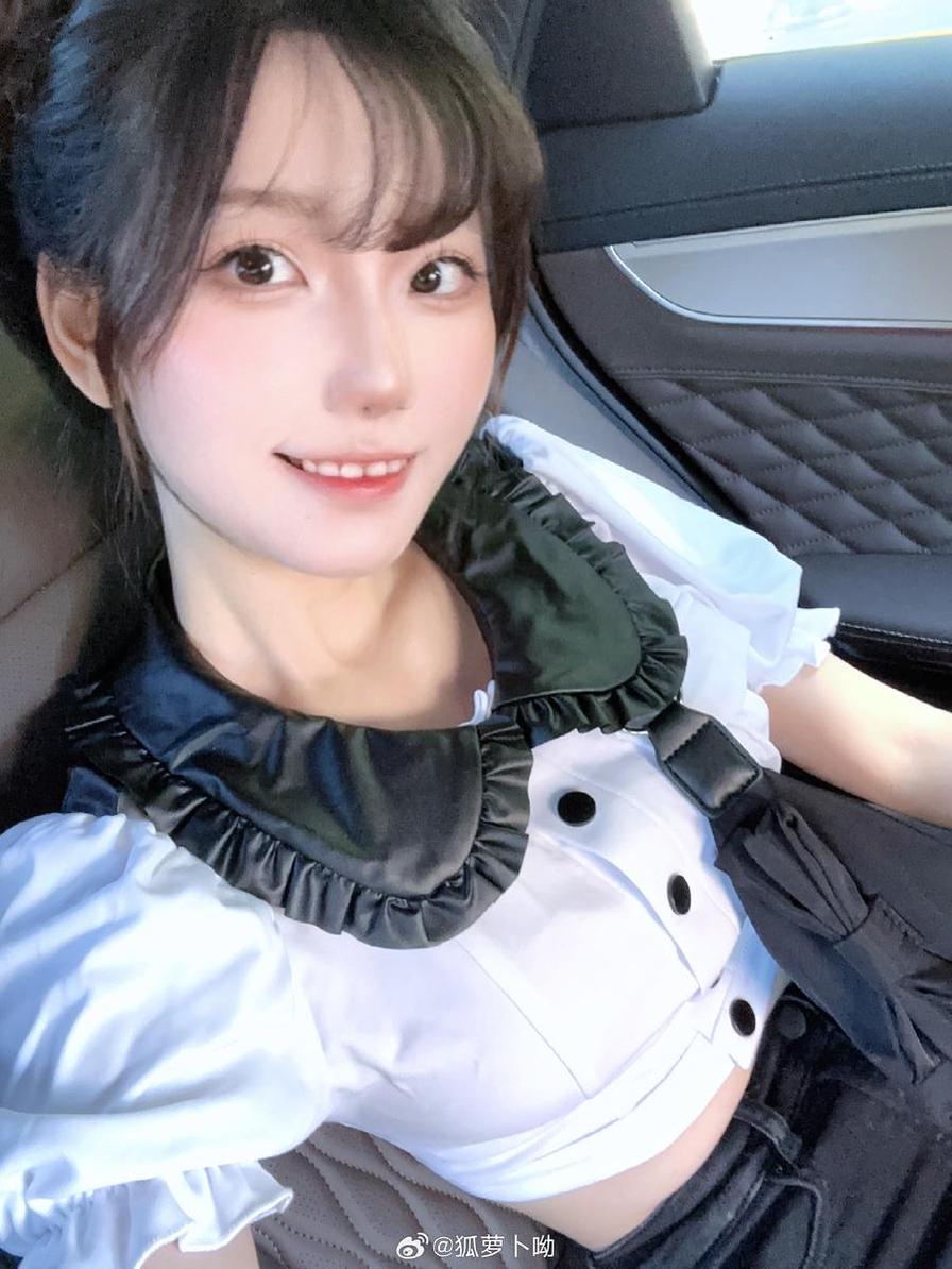 “狐萝卜呦年龄”美照：从镜头中发掘美