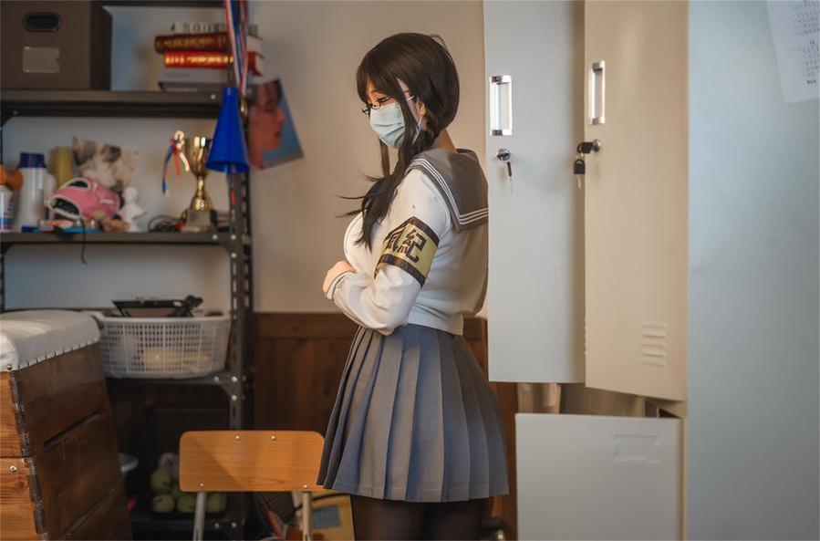 社畜大日日微博发布cos作品，流行汉服装扮精选