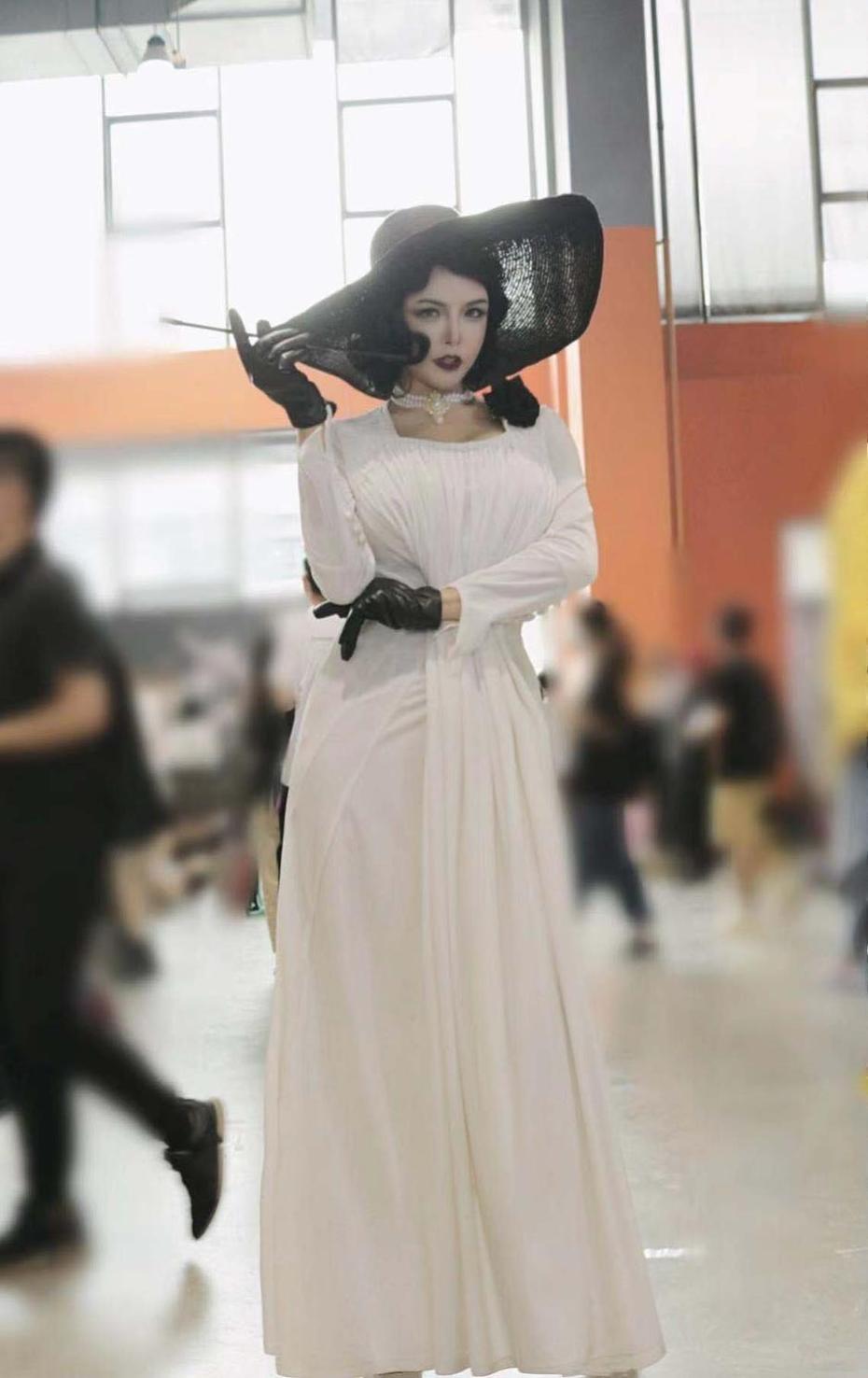 大放送！繁星影视秋和柯基欺凌日记全集，附狗狗美图原图