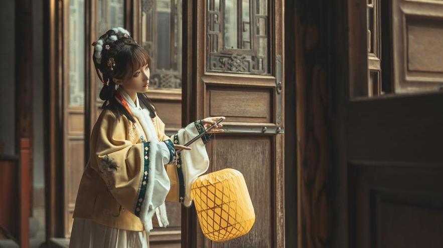 蠢沫沫作品集阿里云，探寻照片世界的不一定是美，但一定很真实。
