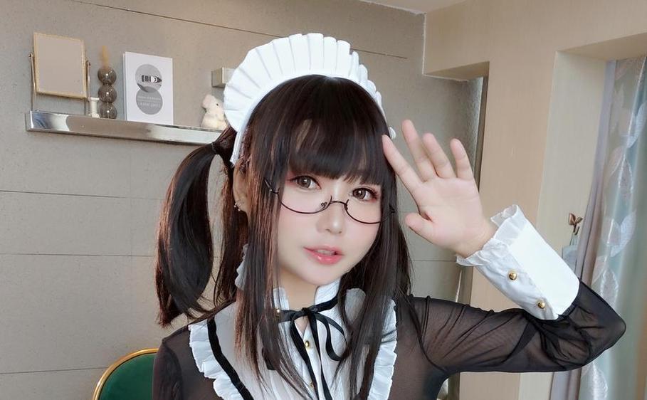 让这张铭铭kizami胶水gif给你的生活添一点光彩