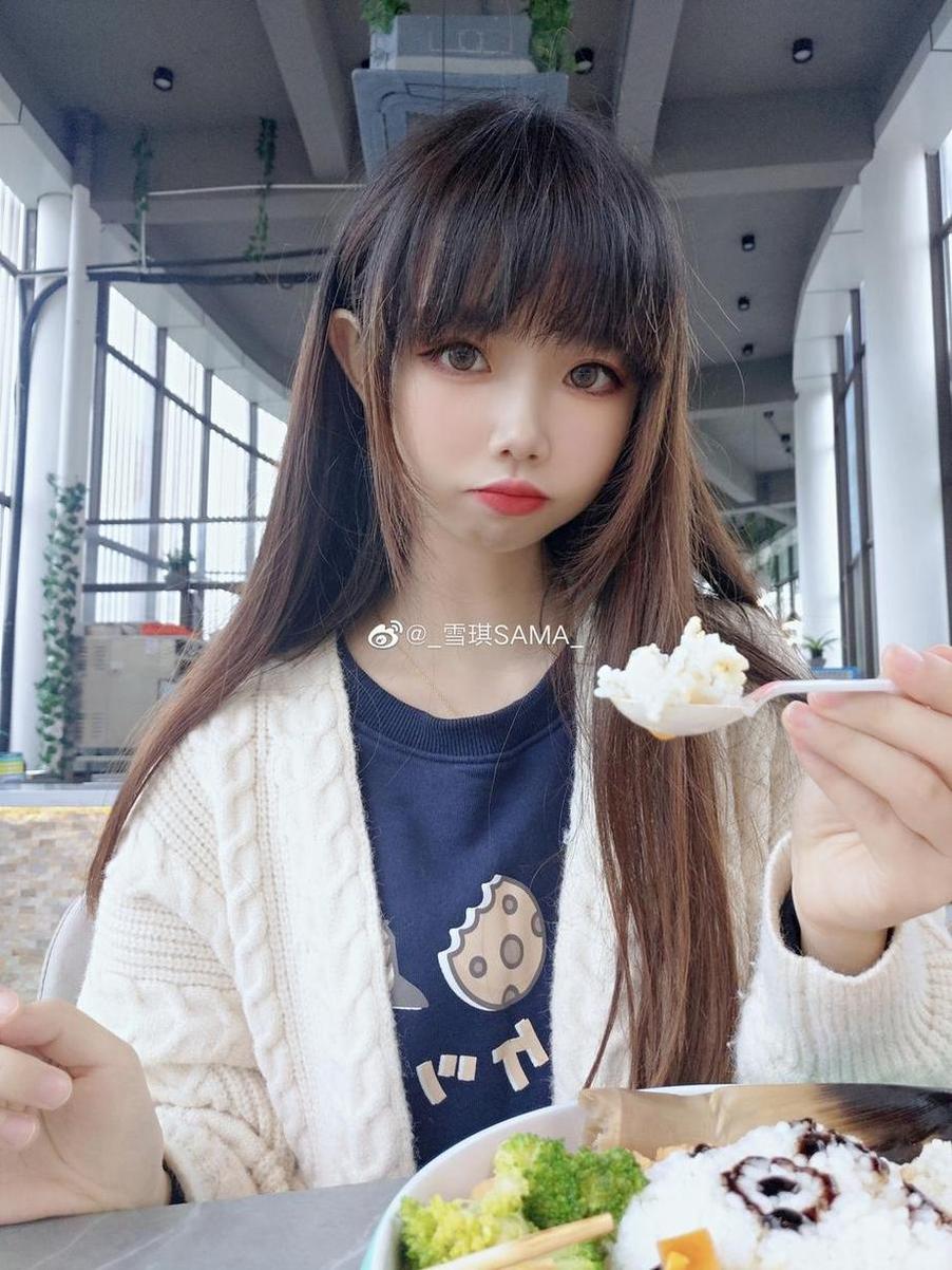 经典cos作品大放送，雪琪sama微博小号不容错过