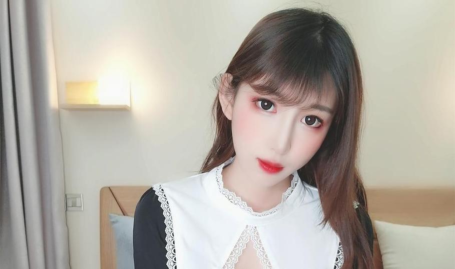雯粥粥三点的最新cos作品合集，全新体验cosplay之美